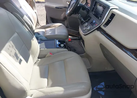 2018 Toyota Sienna Xle 8 Passenger из США, поврежденный, VIN 5TDYZ3DC8JS924523